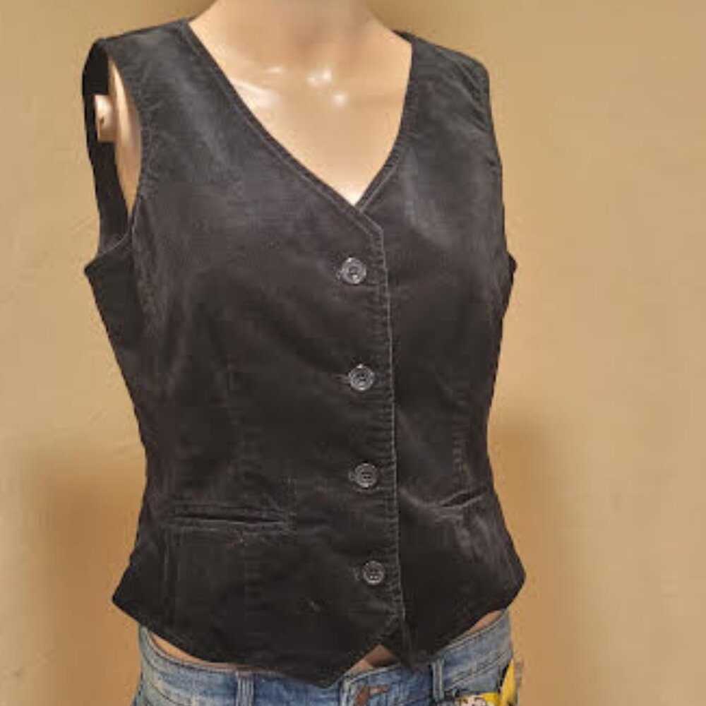 Eddie Bauer women's black vest - Size 4 petite - Picture 7 of 7
